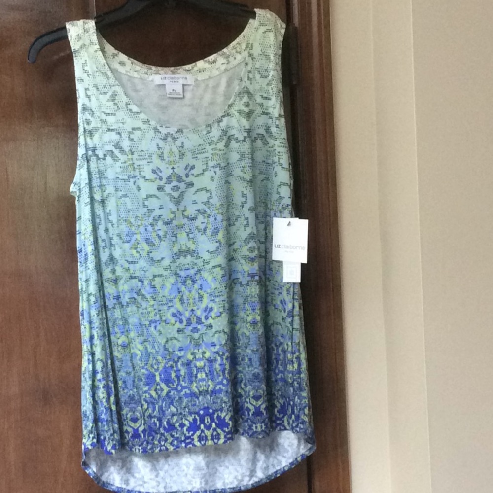 Liz Claiborne PL top